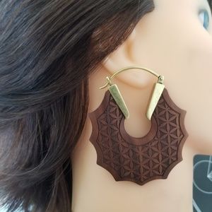Flower of life natural wood earrings
